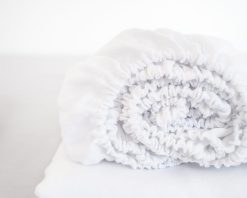 Weißes Leinen Bettlaken mit Gummizug