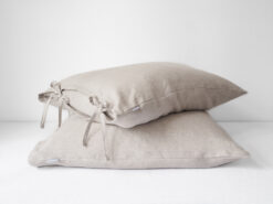 Linen pillowcases with ties