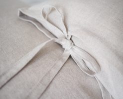 Linen pillowcases with ties