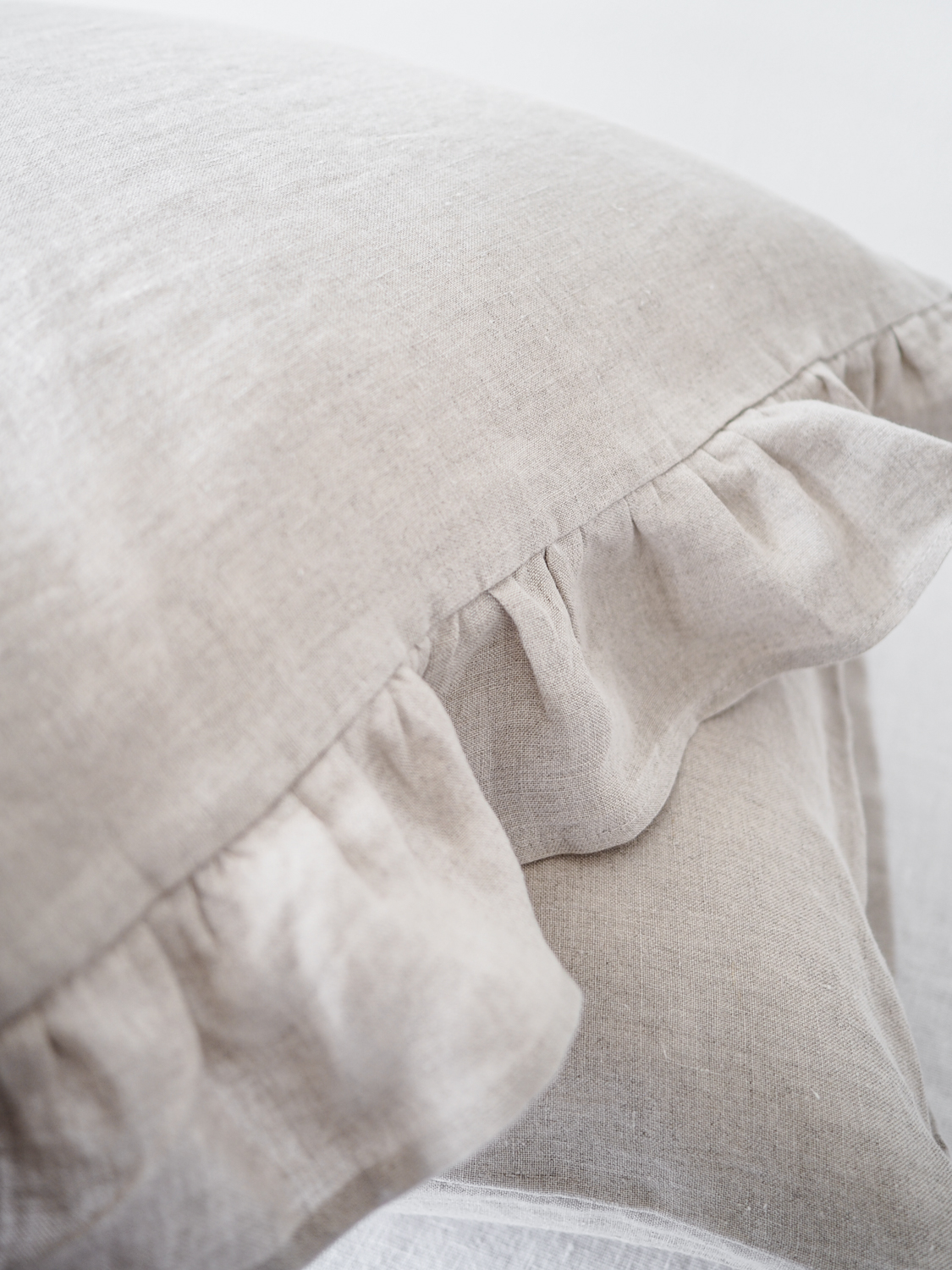 Non-Allergic Soft Cushion Cover 100% Linen Pillow Sham with Ruffles Different Sizes and Colors Shabby Chic Pillowcase 