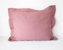 Oxford style linen pillowcase dusty pink