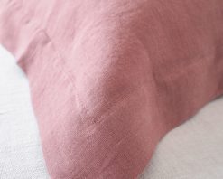 Oxford style linen pillowcase dusty pink
