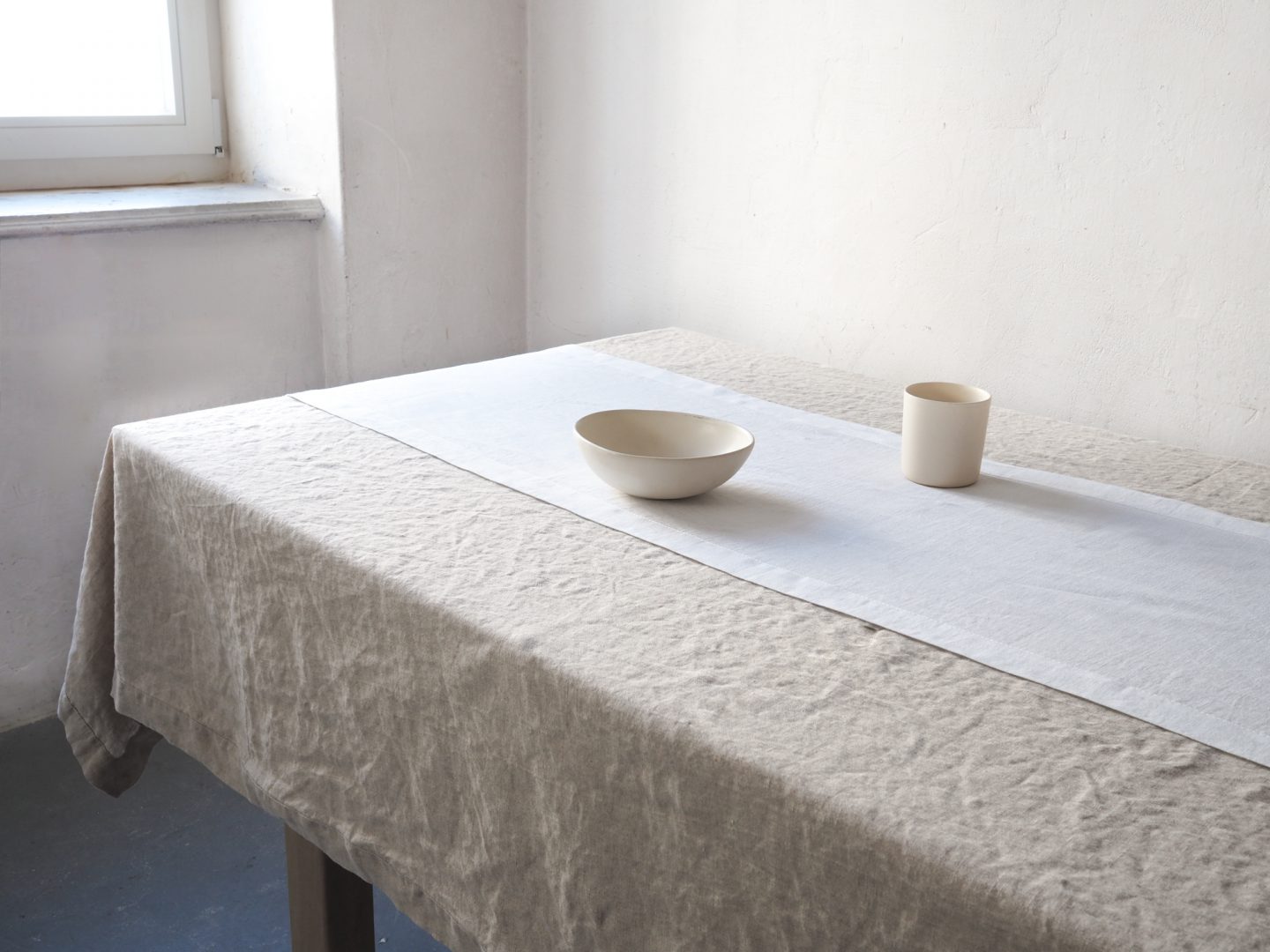 Weißer Leinen Tischläufer | Leinen stonewashed 100