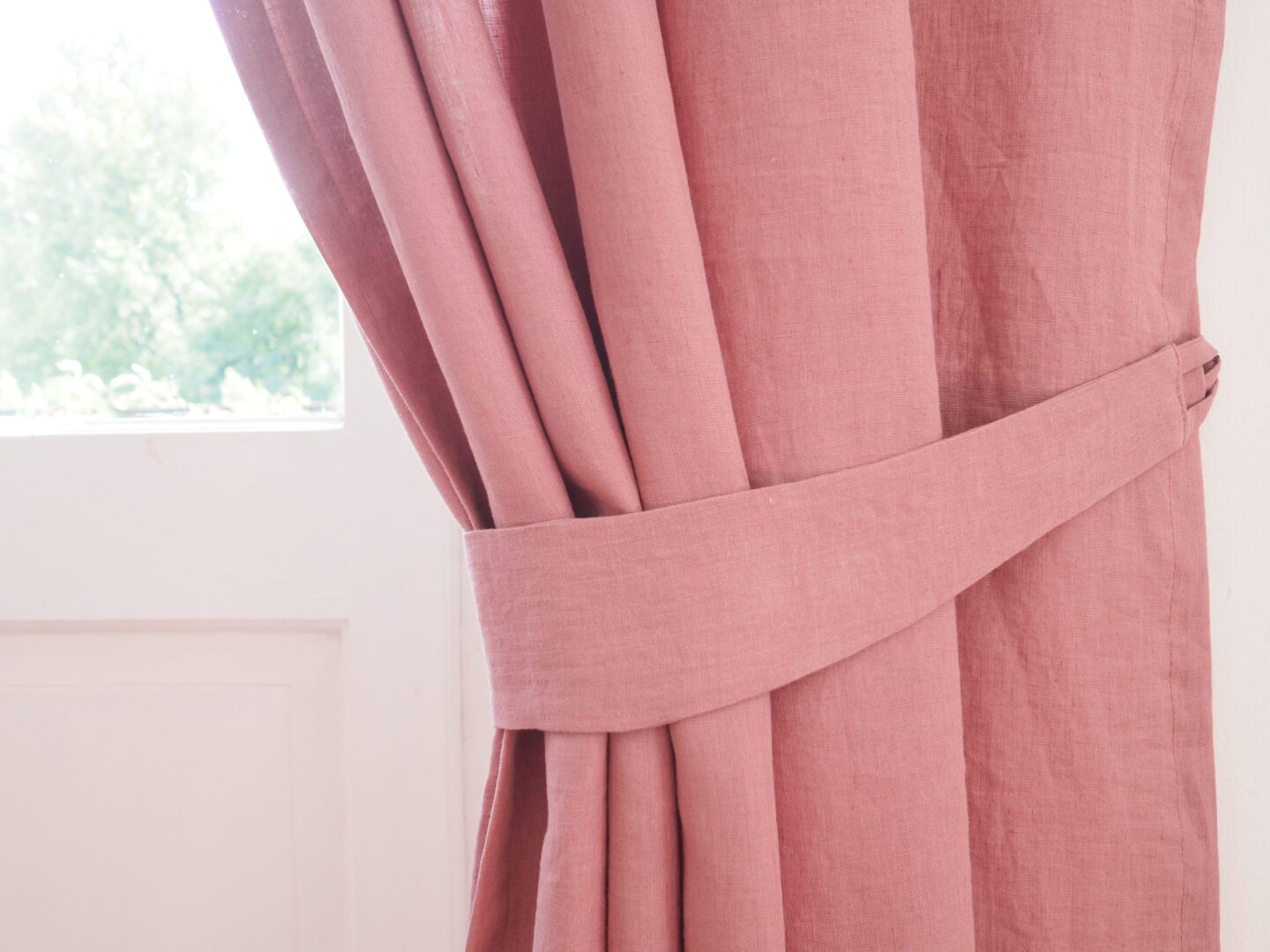 Linen curtains tie backs