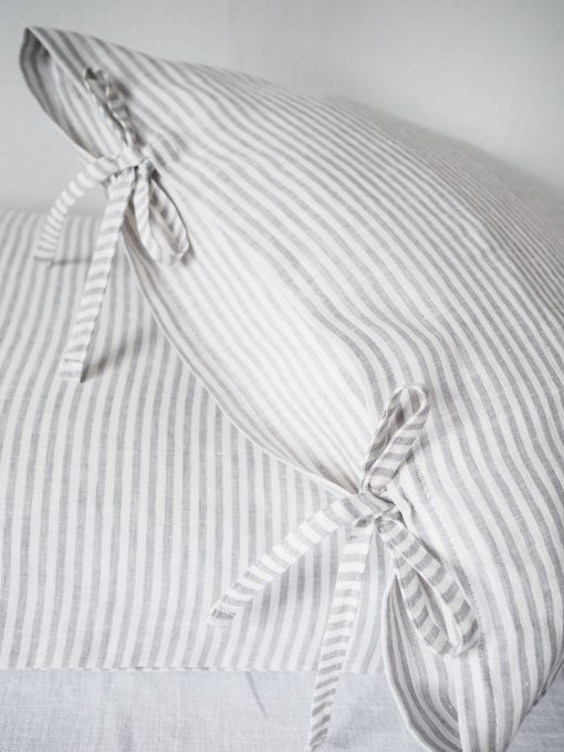 Linen pillowcases with ties king