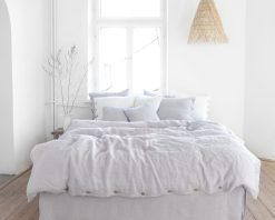 Linen bedding light grey