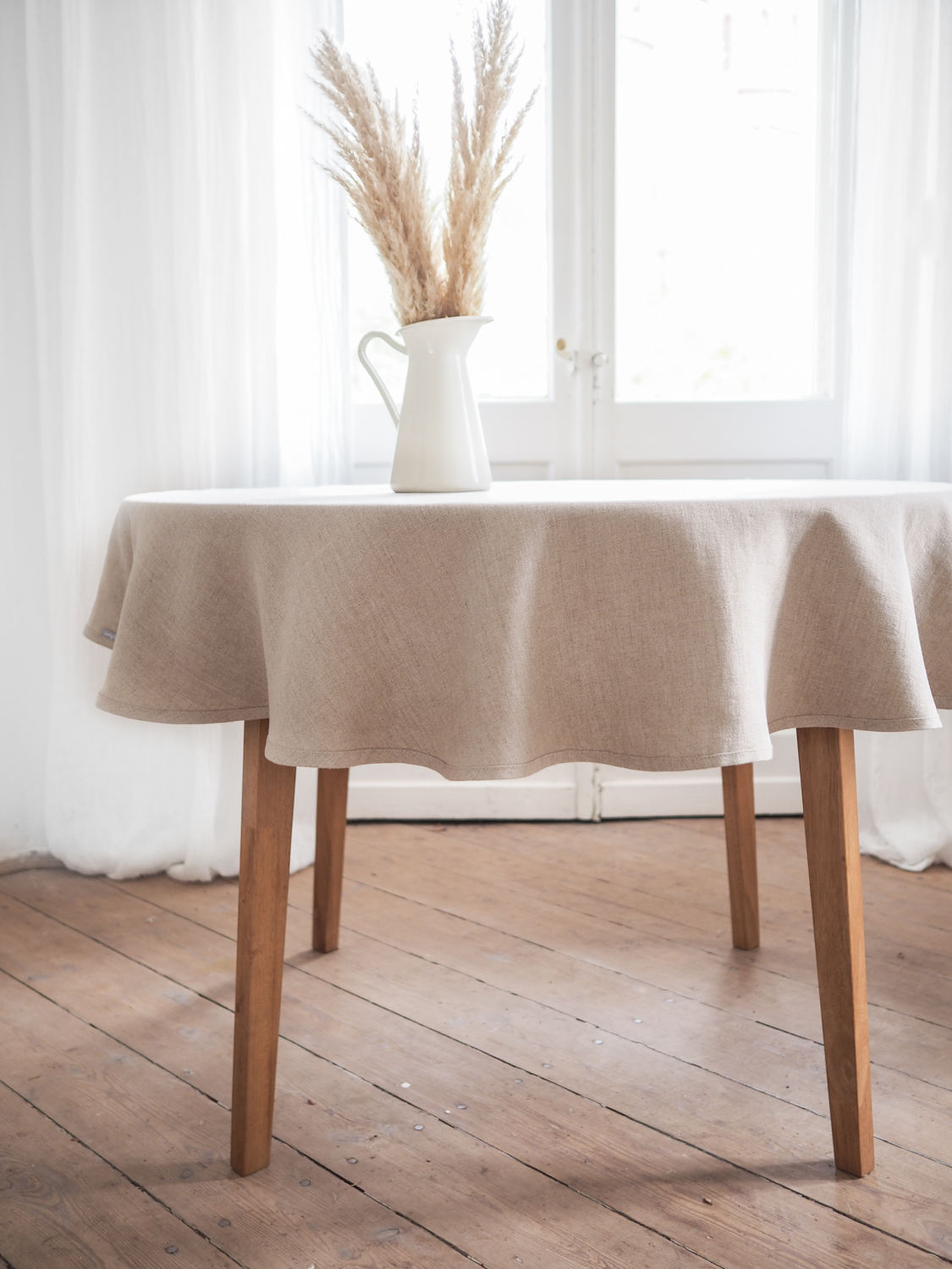 Round Linen Tablecloth Made Of Heavy