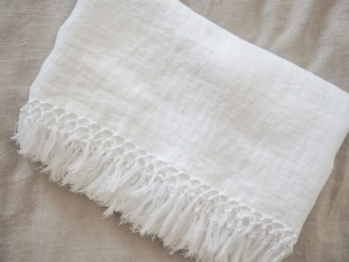 White linen throw with fringes