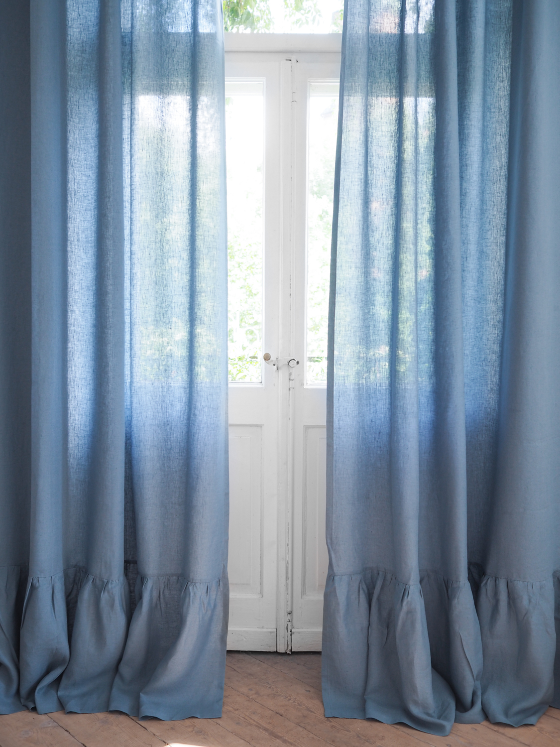 Blauer Leinen Vorhang mit Rüschen | 100% stonewashed Leinen