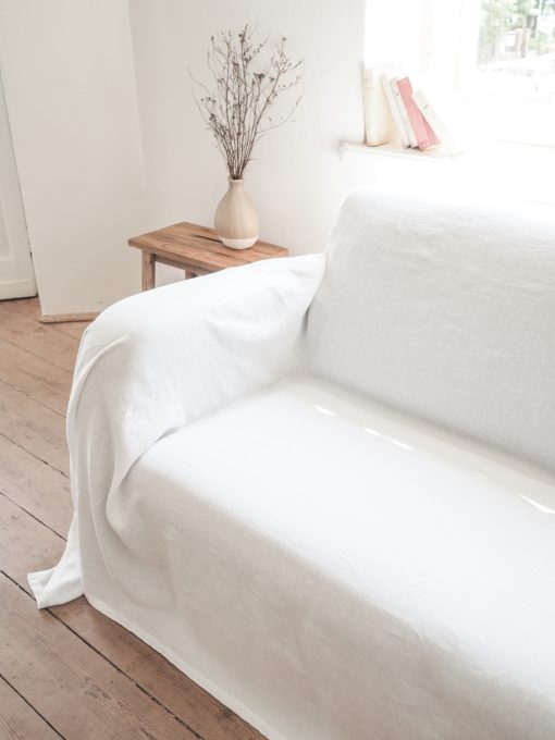 Sofabezug aus weißem Leinen