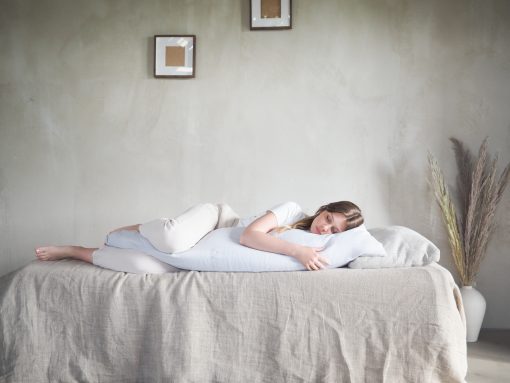 Linen pillow for pregnant women