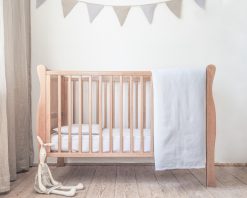 Linen bedding for babies