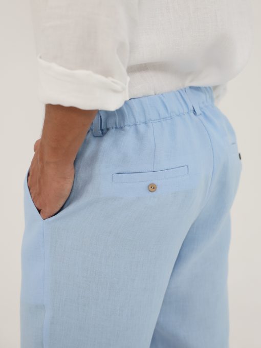 Men's pants made of linen