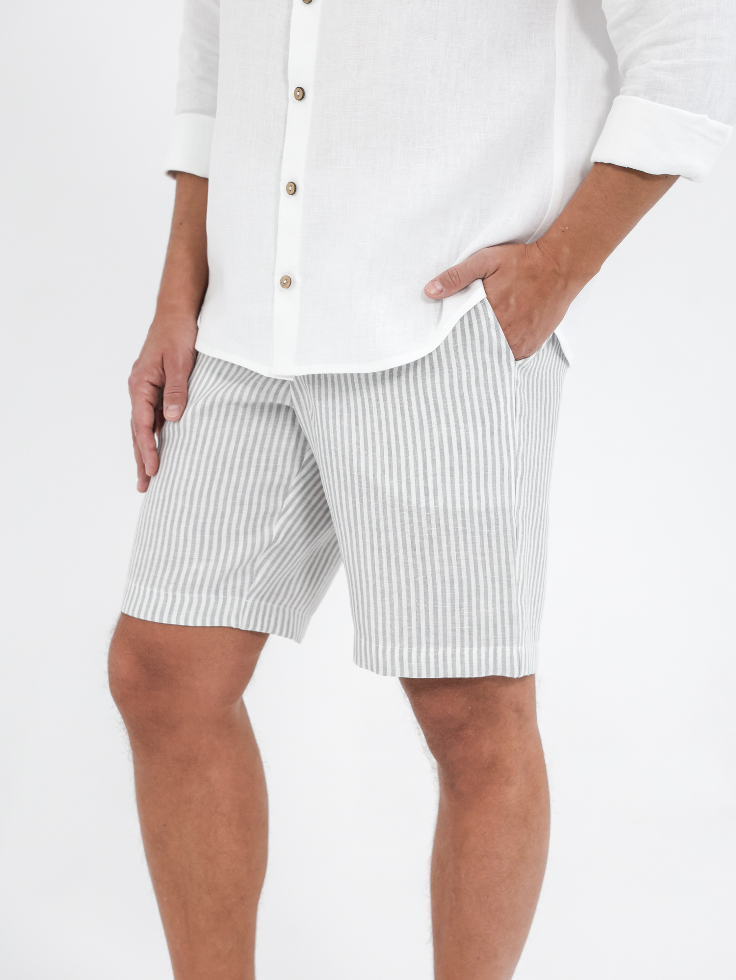 Men's striped linen shorts