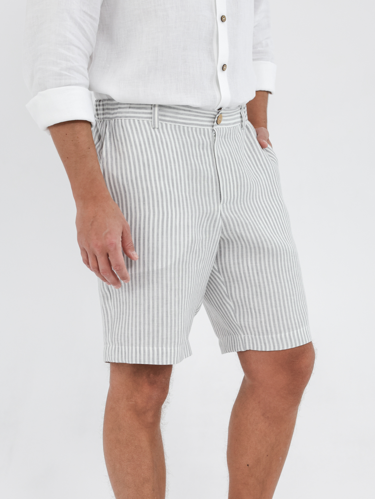 Men's striped linen shorts